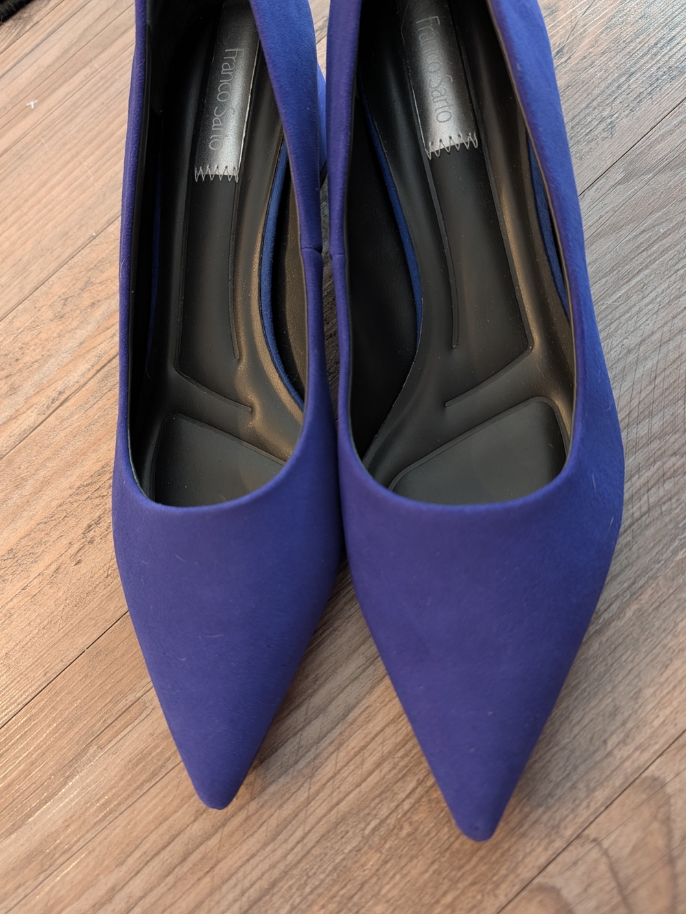 Franco Sarto Cobalt Pointed-Toe Women’s Heels - Picture 4 of 5